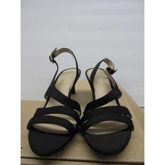 Like new Naturalizer Women's Taimi Strappy Heel Slingback Sandals Black, 8.5N US - Picture 1 of 5